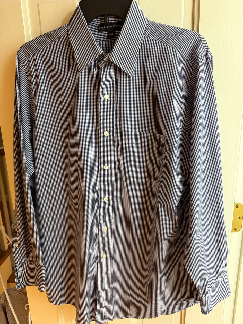 EUC SAKS FIFTH AVENUE Men's Navy Blue Check Gingham Dress Shirt 15.5 - 32/33